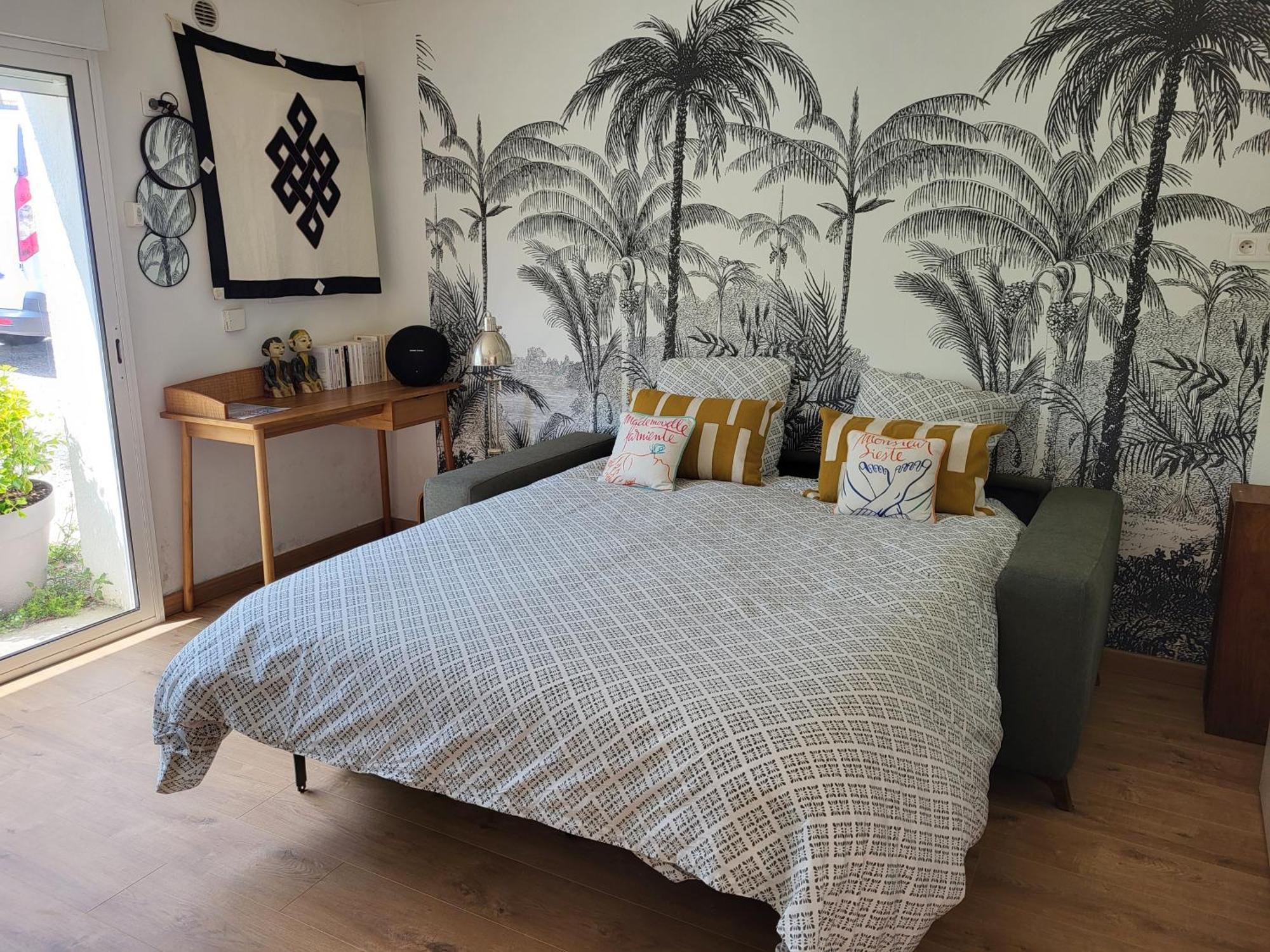 Studio Independant Avec Terrasse A Juan Les Pins Antibes Kültér fotó